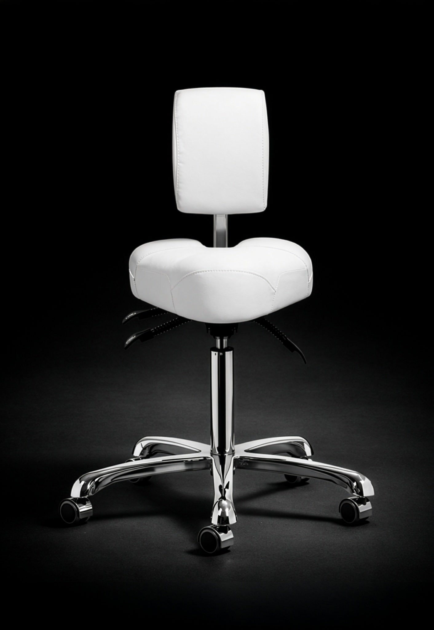 Ergonomic stool white
