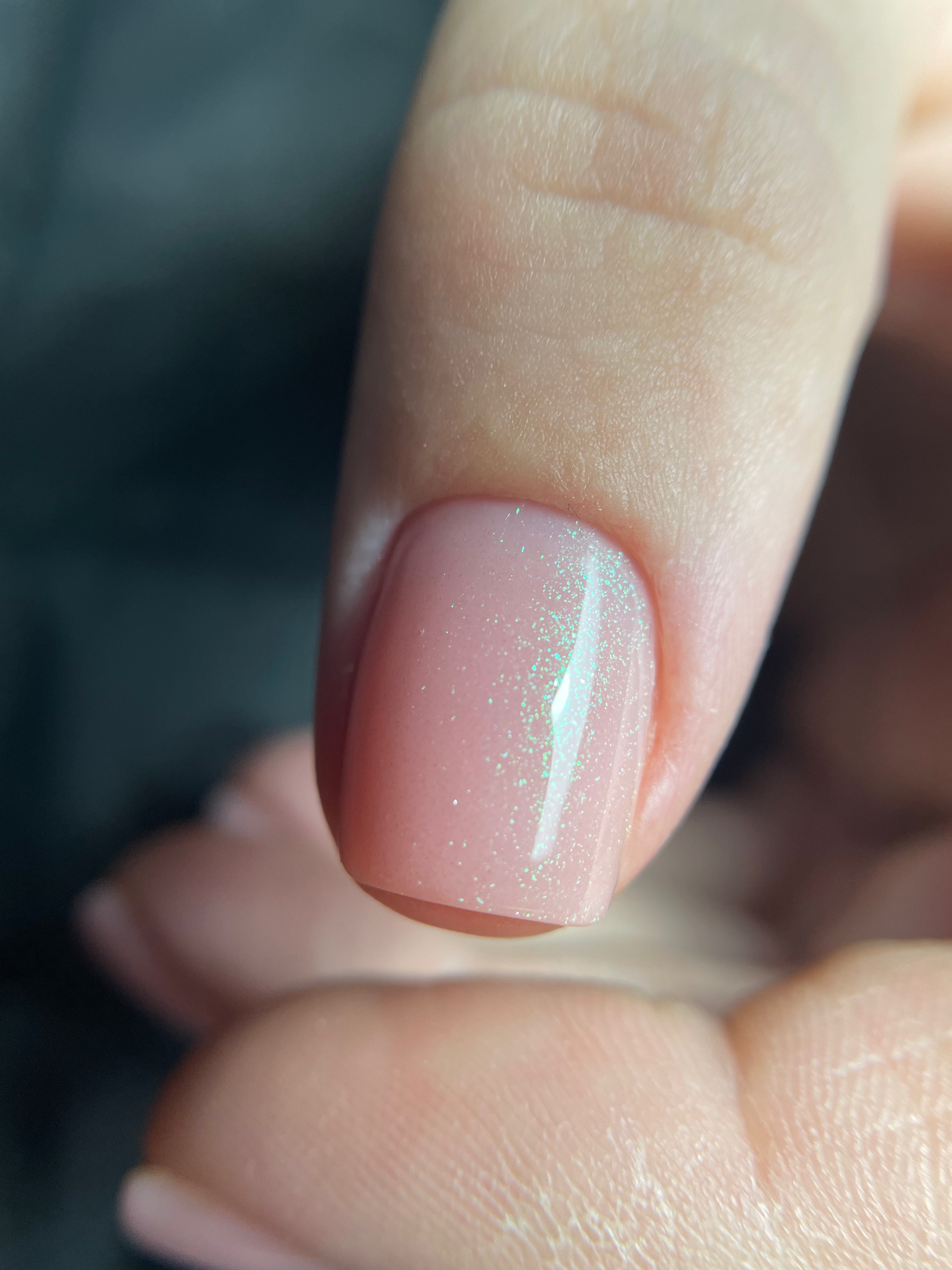 BIAP 15 Caimito (green sparkle)